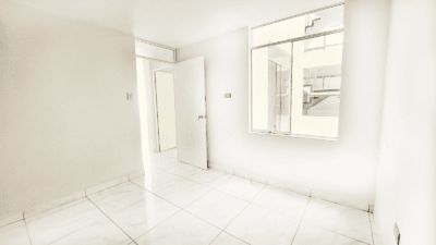 Alquilo departamento cerca de los arces