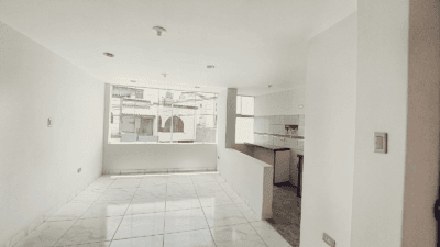 Alquilo departamento cerca de los arces