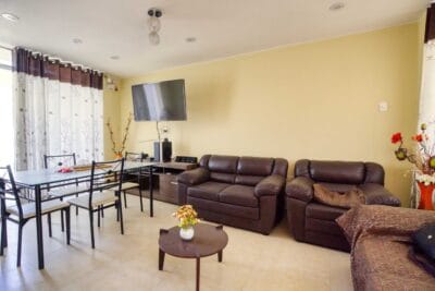 Casa en venta en socabaya por la comisaria